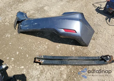 2015 Honda Civic Lx z USA, uszkodzony, nr VIN 19XFB2F58FE121247